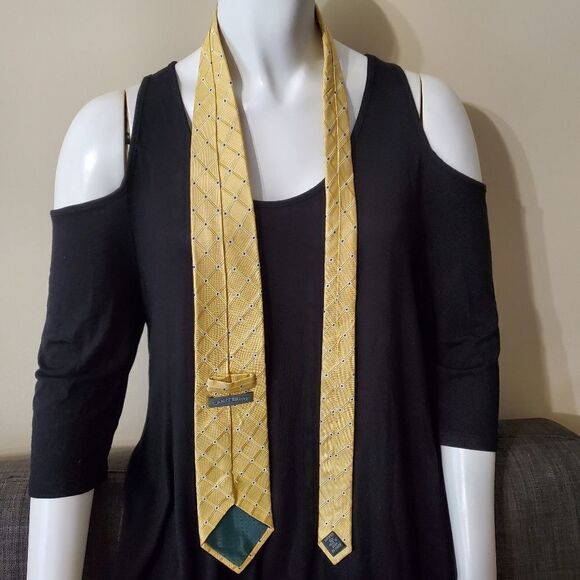 Canterbury Silk Yellow, Blue, & White Tie - Picture 4 of 6
